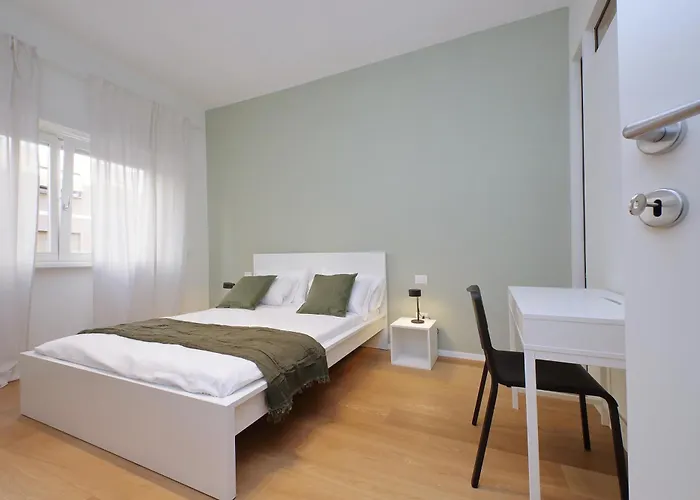 Modern Family Apartment *
